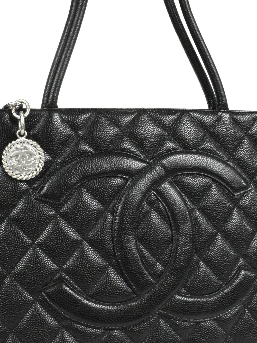 CHANEL 2006 Medallion handbag Women