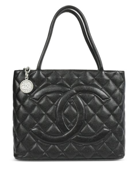 HOT SALE CHANEL 2006 Medallion handbag Women