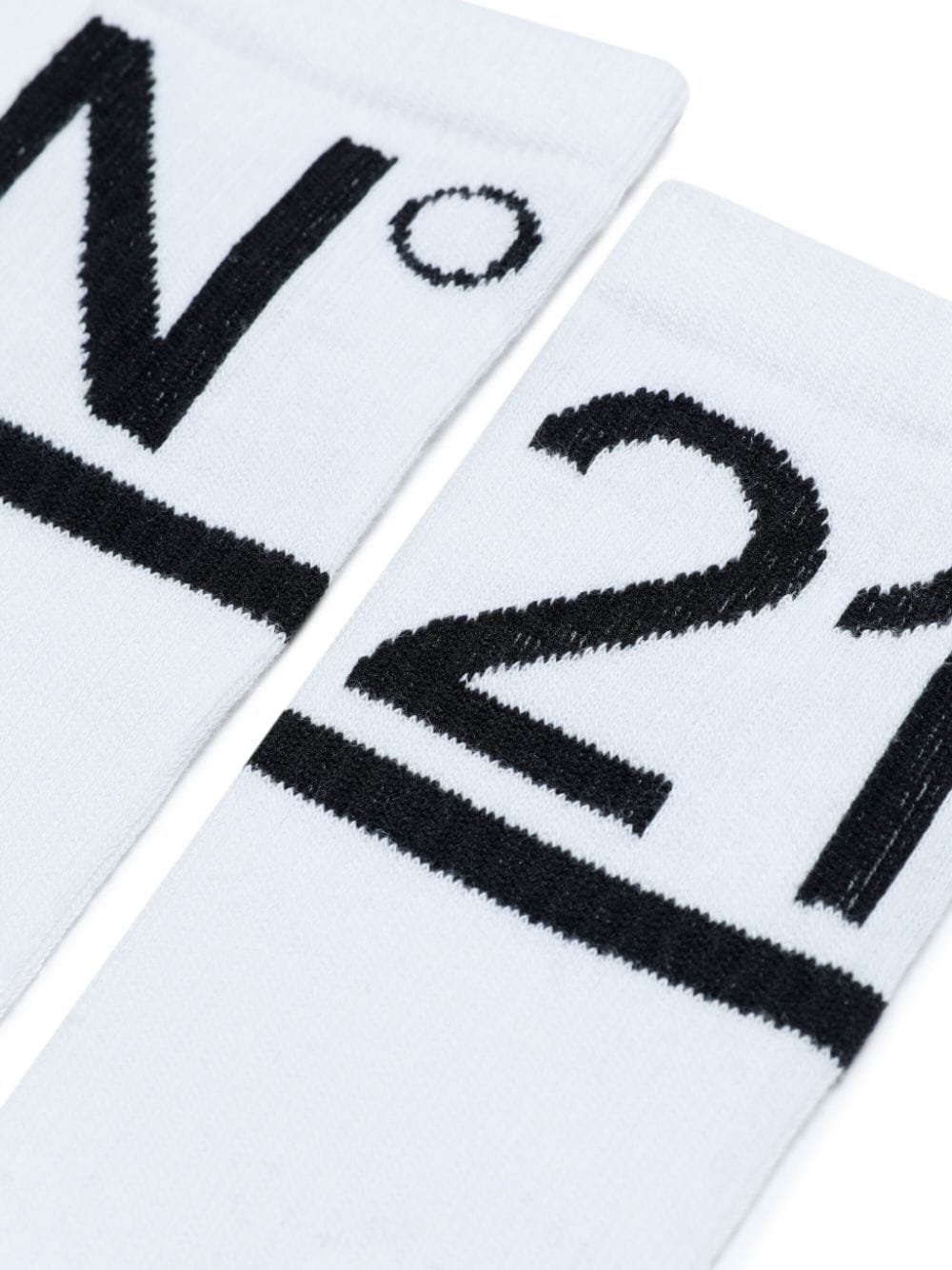 Shop N°21 Intarsia-knit Logo Print Socks In White