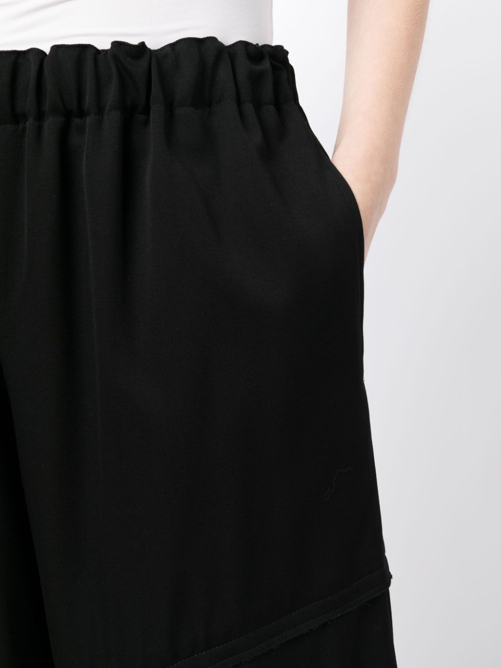 Shop Comme Des Garçons Elasticated-waist Cropped Wool Trousers In Black