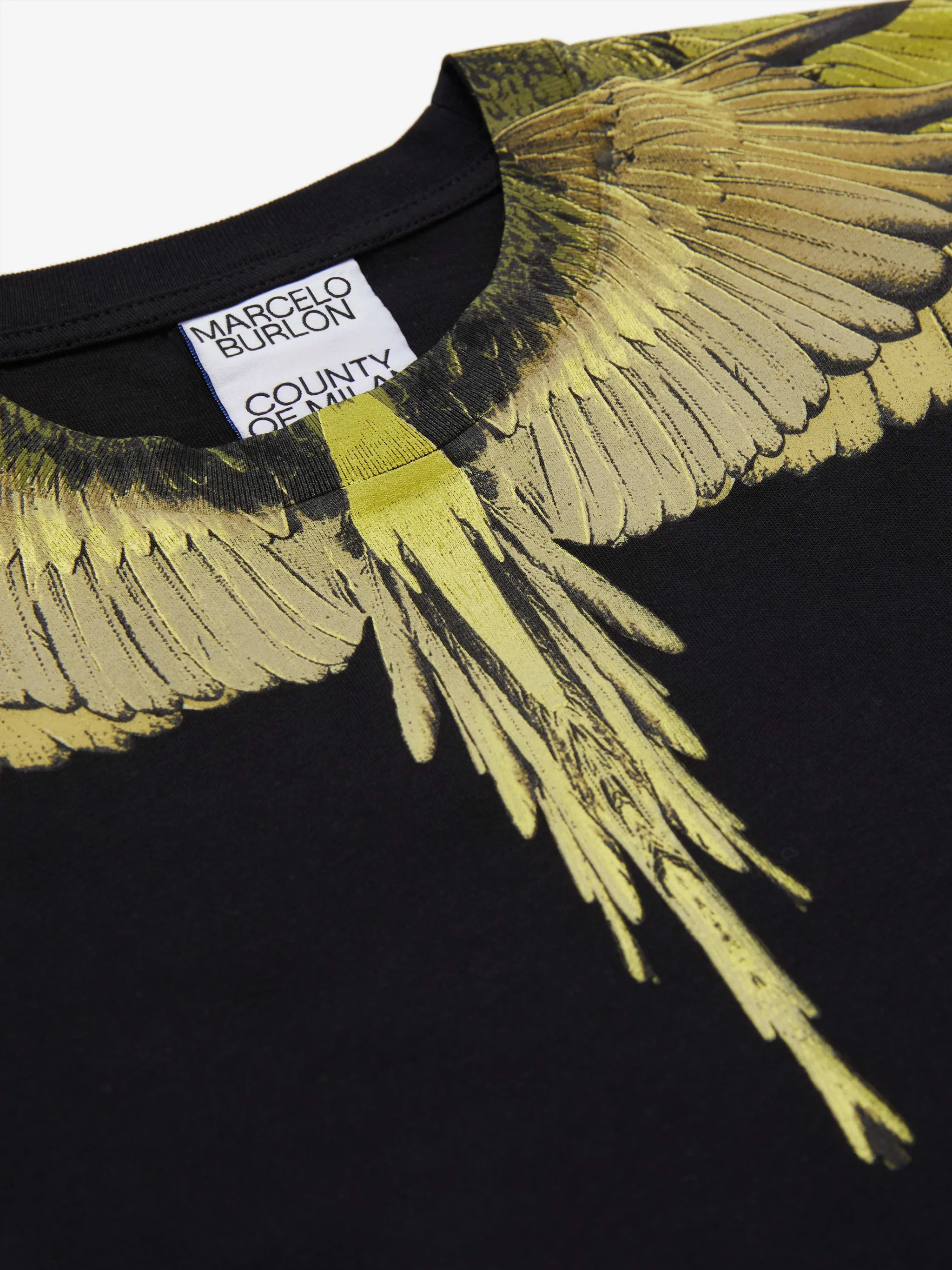 Icon Wings printed T-shirt from Marcelo Burlon Kids featuring black, graphic print to the front, round neck, short sleeves and straight hem.