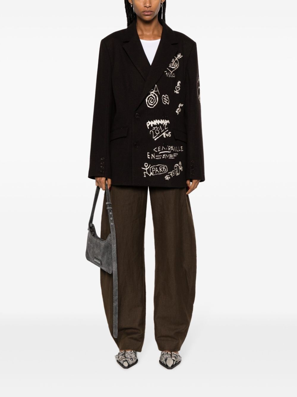 Shop Etudes Studio Verneuil Embroidered-motif Blazer In Dk Brown