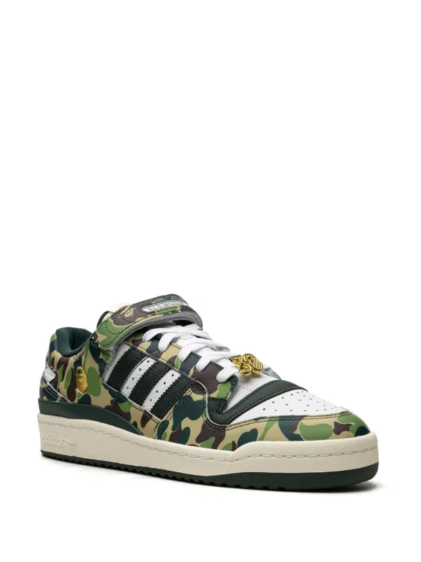 撮影の為一度開封いたしましたBAPE × adidas Forum 84 Low