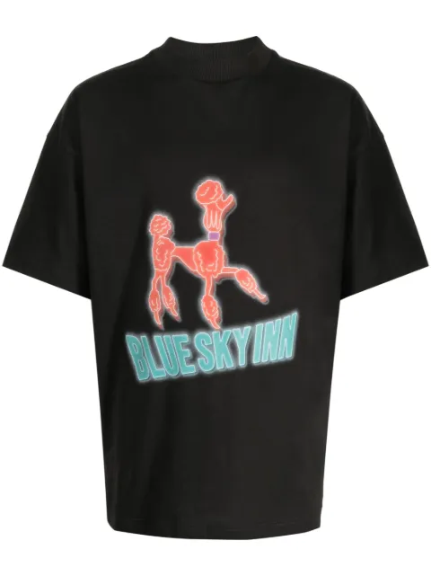 BLUE SKY INN playera con logo estampado