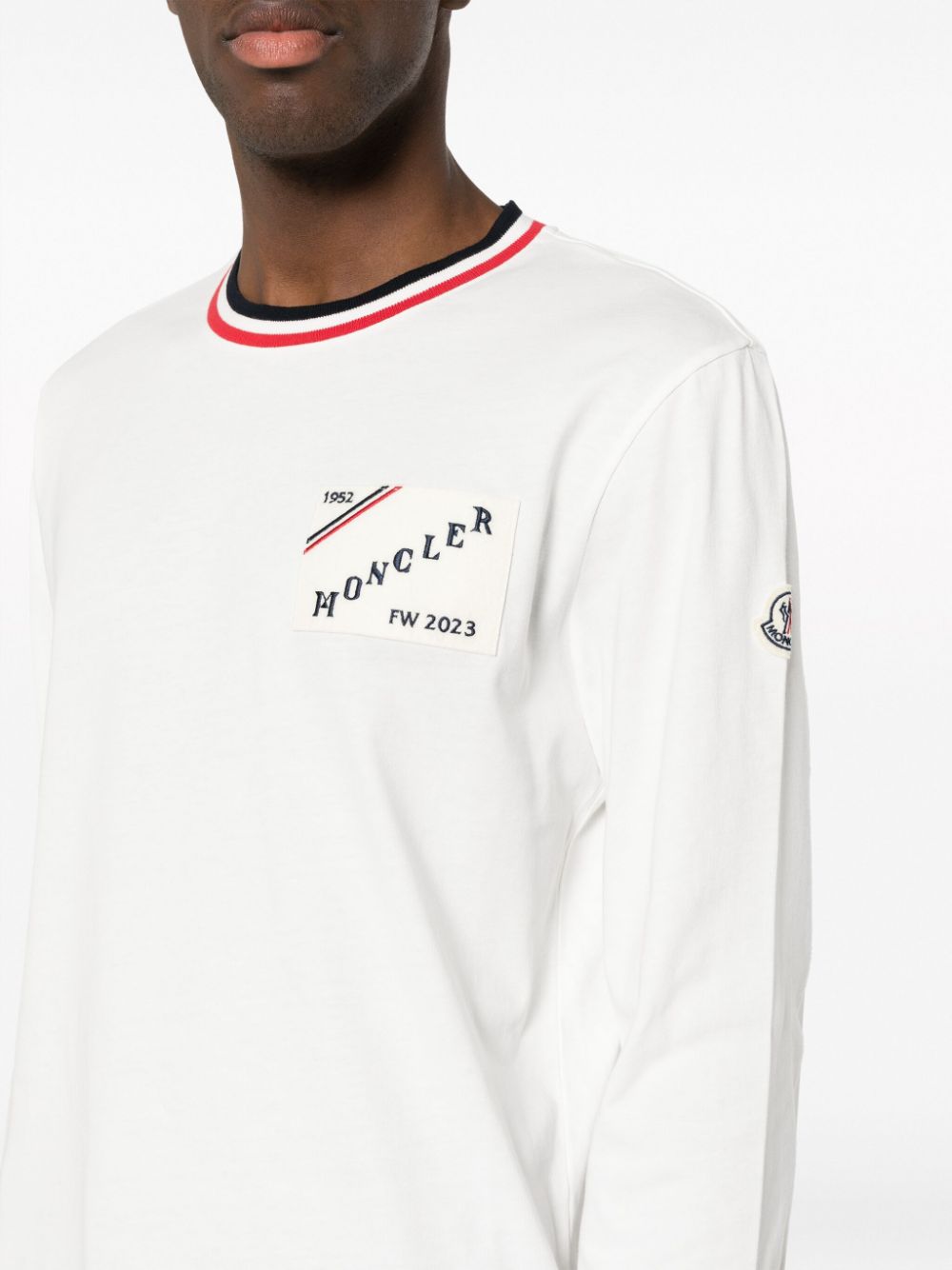 Moncler ロゴ Tシャツ   Farfetch