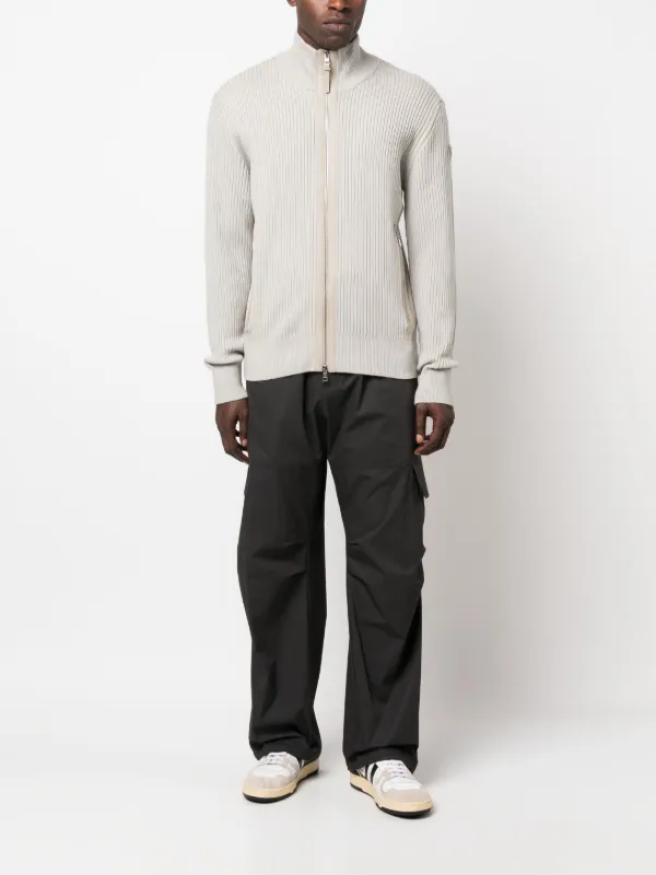 Moncler ロゴパッチ カーゴパンツ | ブラック | FARFETCH JP