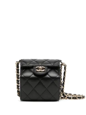 CHANEL Pre-Owned 2021 CC diamond-quilted Garter Bag | Black | FARFETCH CHANEL Pre-Owned 2021 CC diamond-quilted Garter Bag | Black | FARFETCH