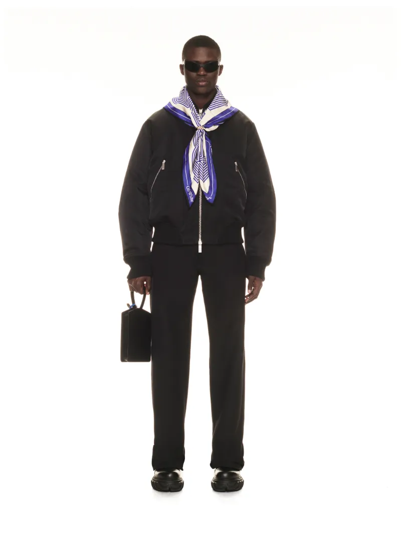 Bomber con zip