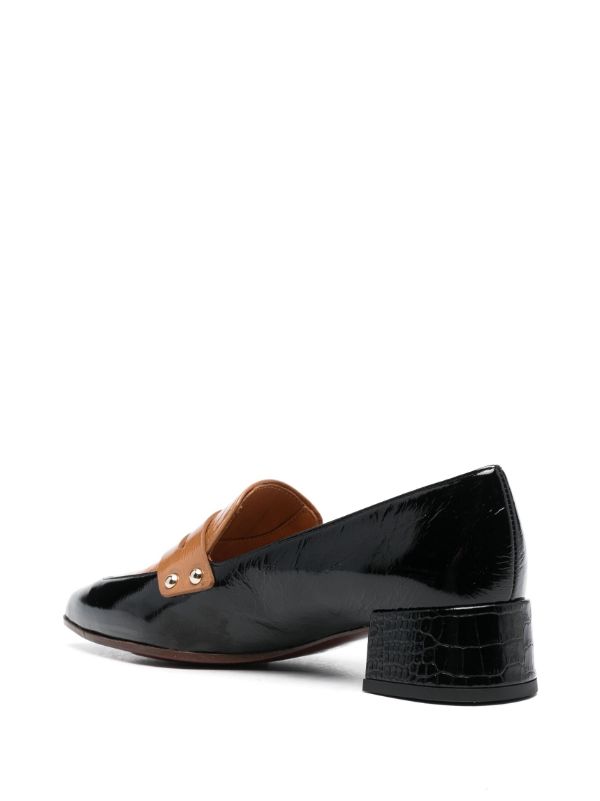 Pointed toe hot sale black loafers