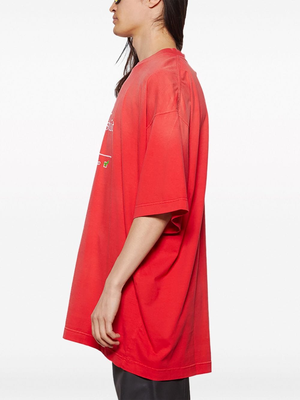 Shop Vetements Graphic-print Cotton T-shirt In Red