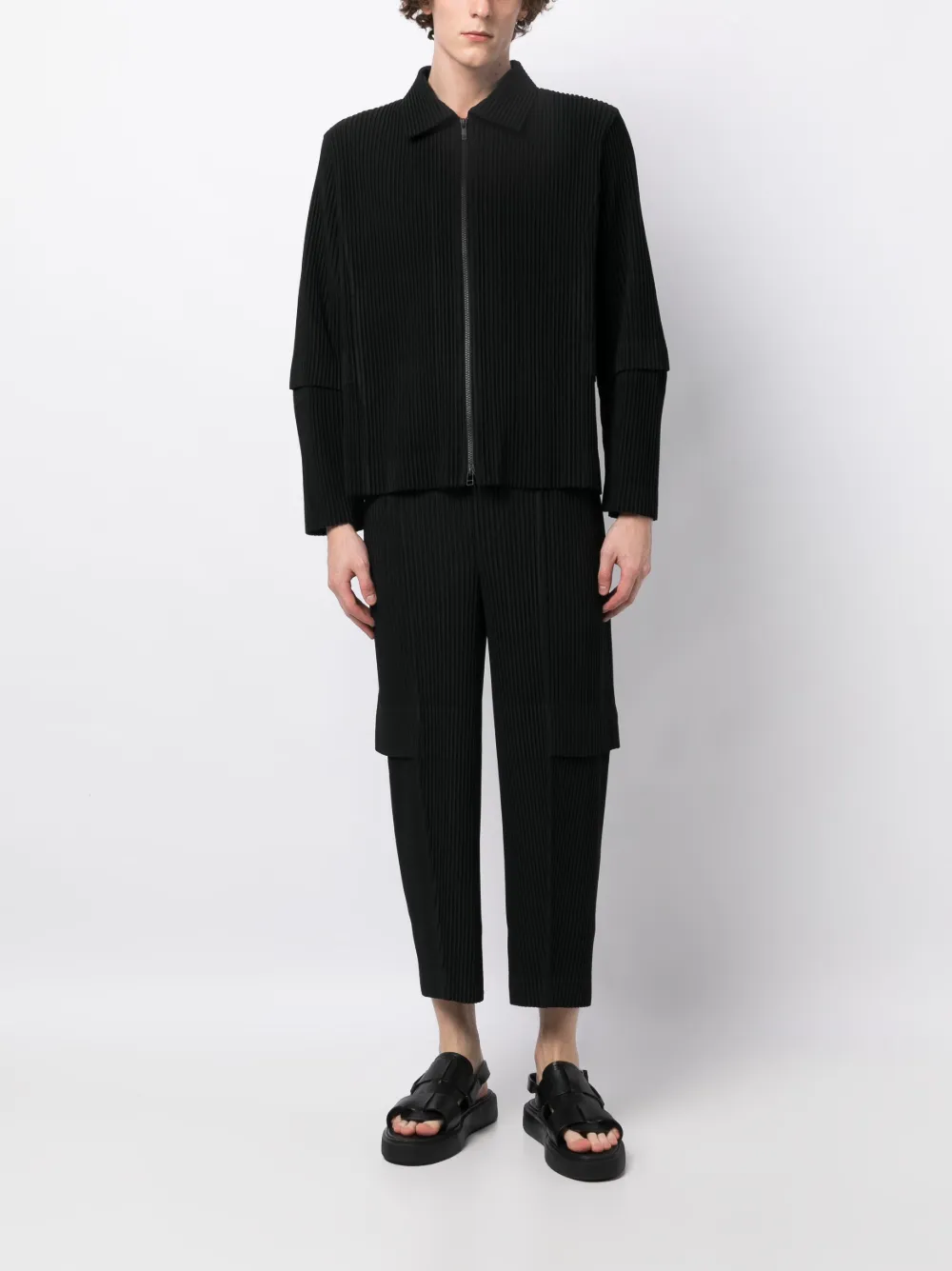 HOMME PLISSÉ ISSEY MIYAKE: Black Pleats Bottoms 2 Trousers