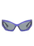 Versace Eyewear tinted cat-eye sunglasses - Purple