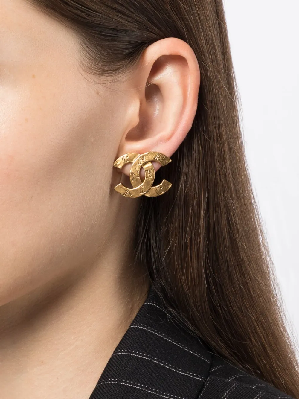 CHANEL Pre-Owned 1999 oorclips met CC logo - Goud