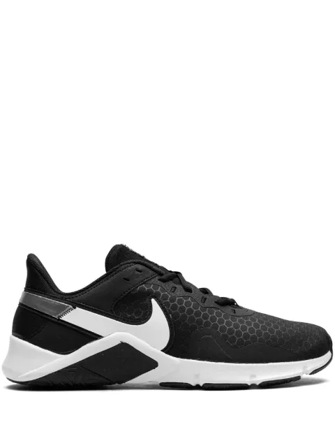 Nike Legend Essential 2 sneakers