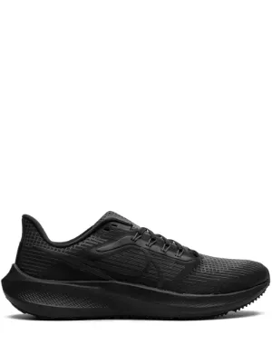 Nike Air Zoom Pegasus 38 Sneakers | Black | FARFETCH