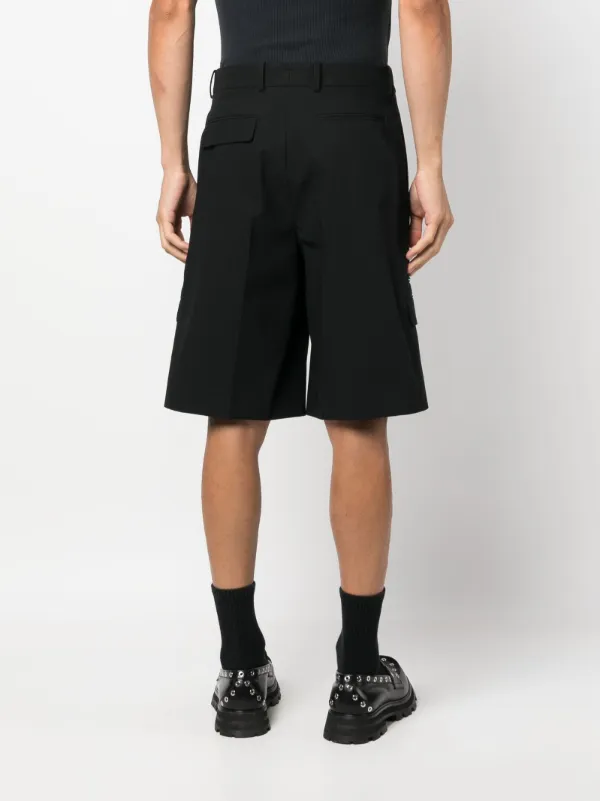 ショーツ ALEXANDER MCQUEEN BLACK WOOL SHORTS Alexander McQueen Shorts | Garmentory