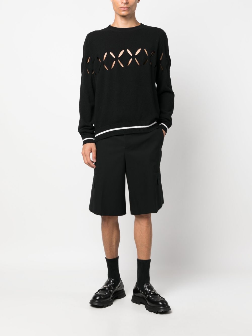 Image 2 of Alexander McQueen tailored cotton shorts