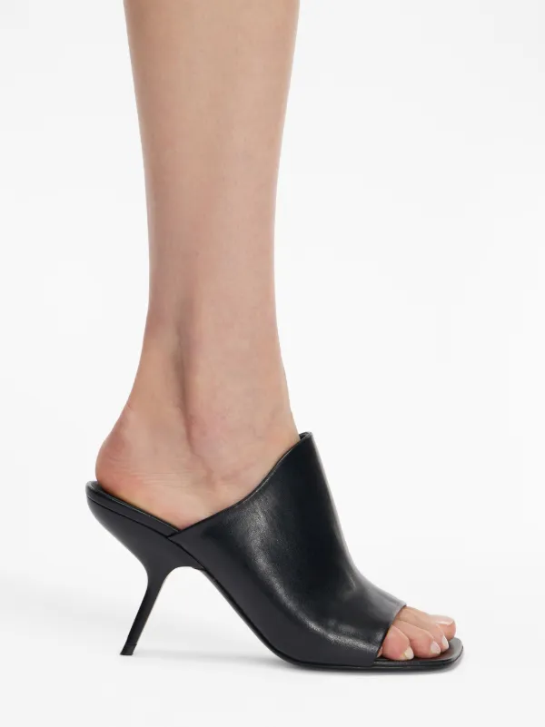 Ferragamo オープントゥ サンダル | ブラック | FARFETCH JP