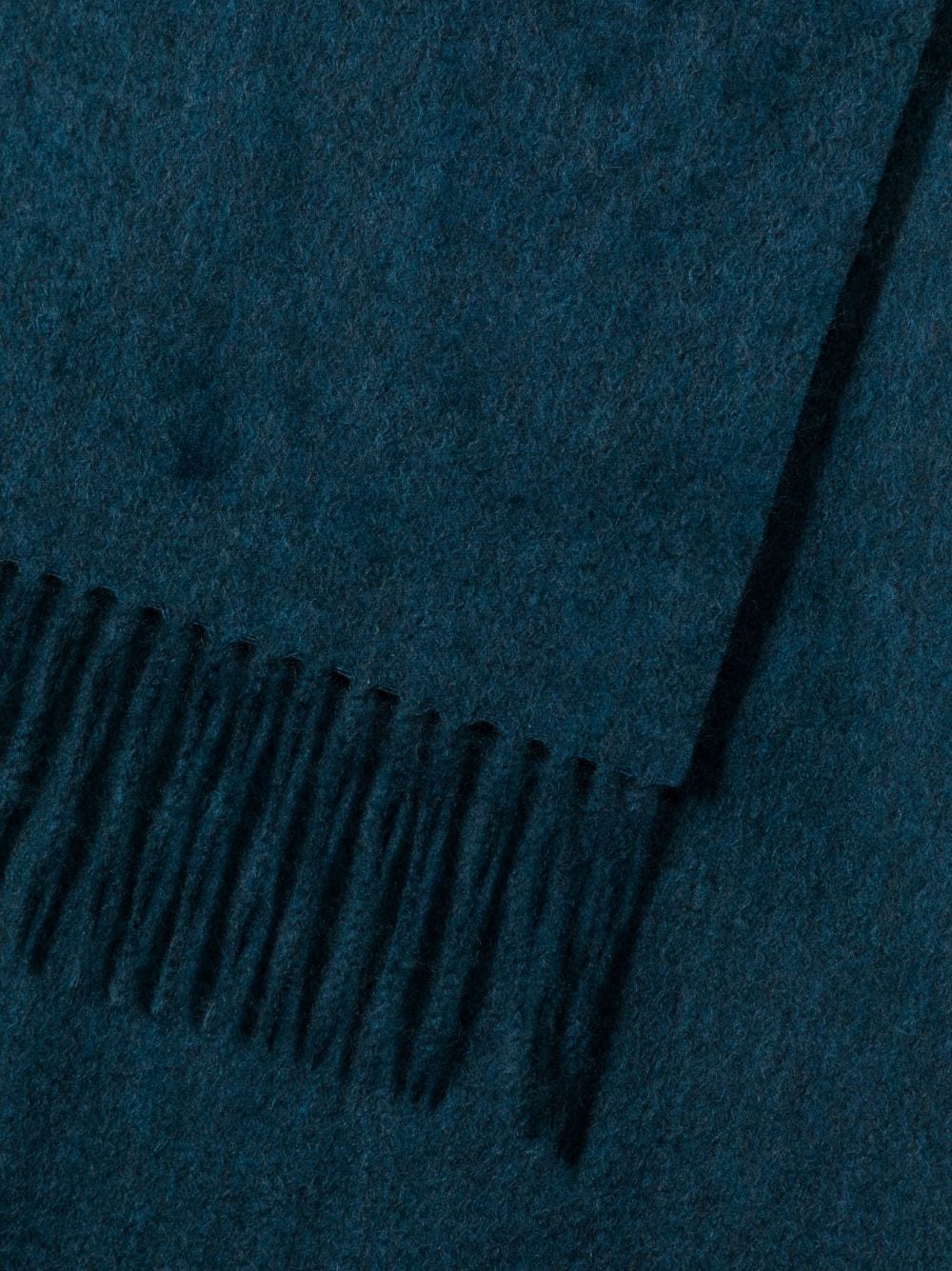 Shop N•peal Fine-knit Cashmere Scarf In Blue