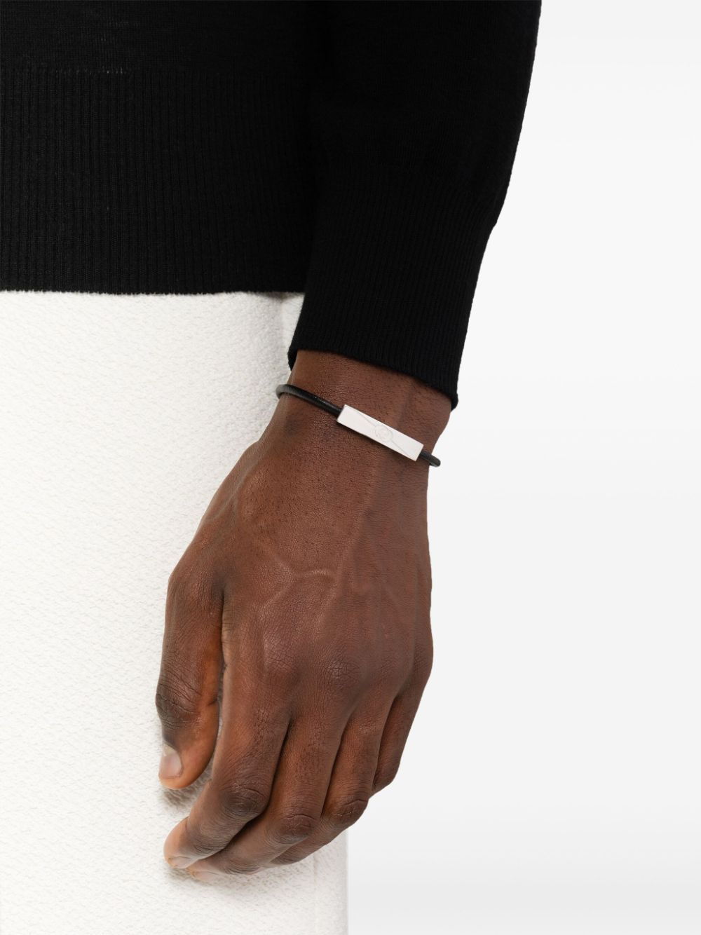 Shop Gucci Interlocking G Leather Bracelet In Schwarz