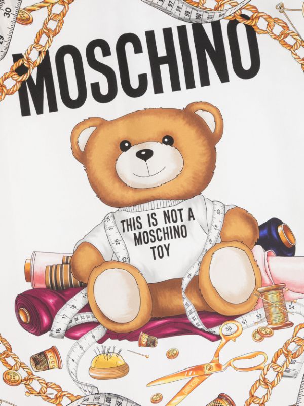 Moschino scarf discount toy