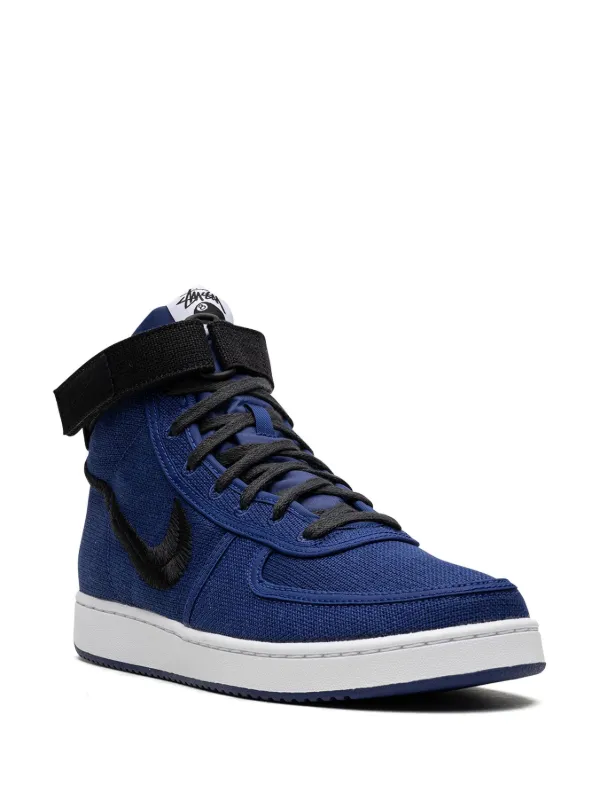 Royal blue hot sale nike high tops