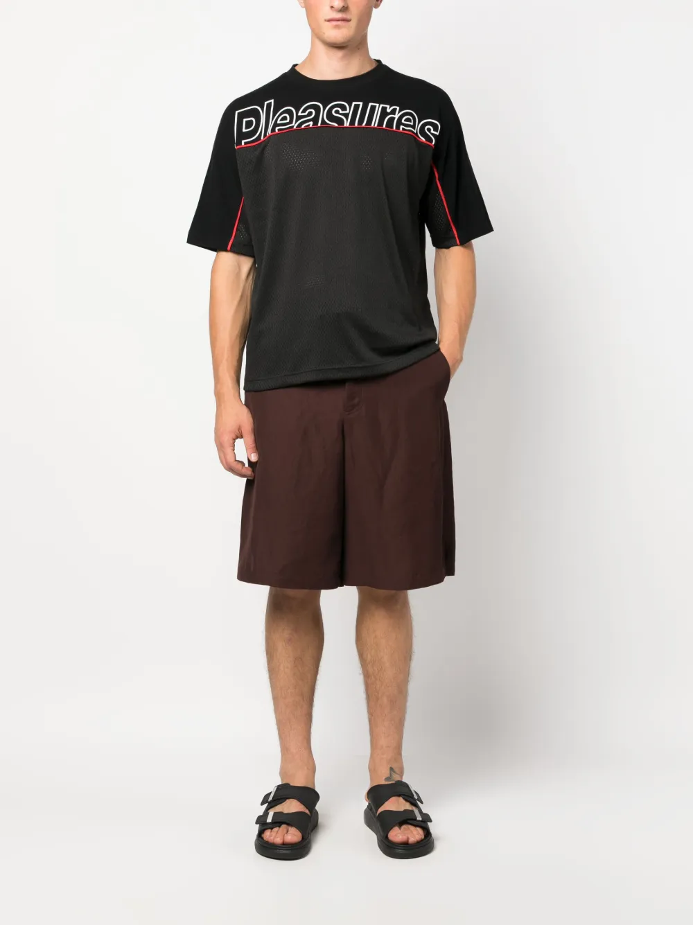 Pleasures T-shirt met logoprint - Zwart