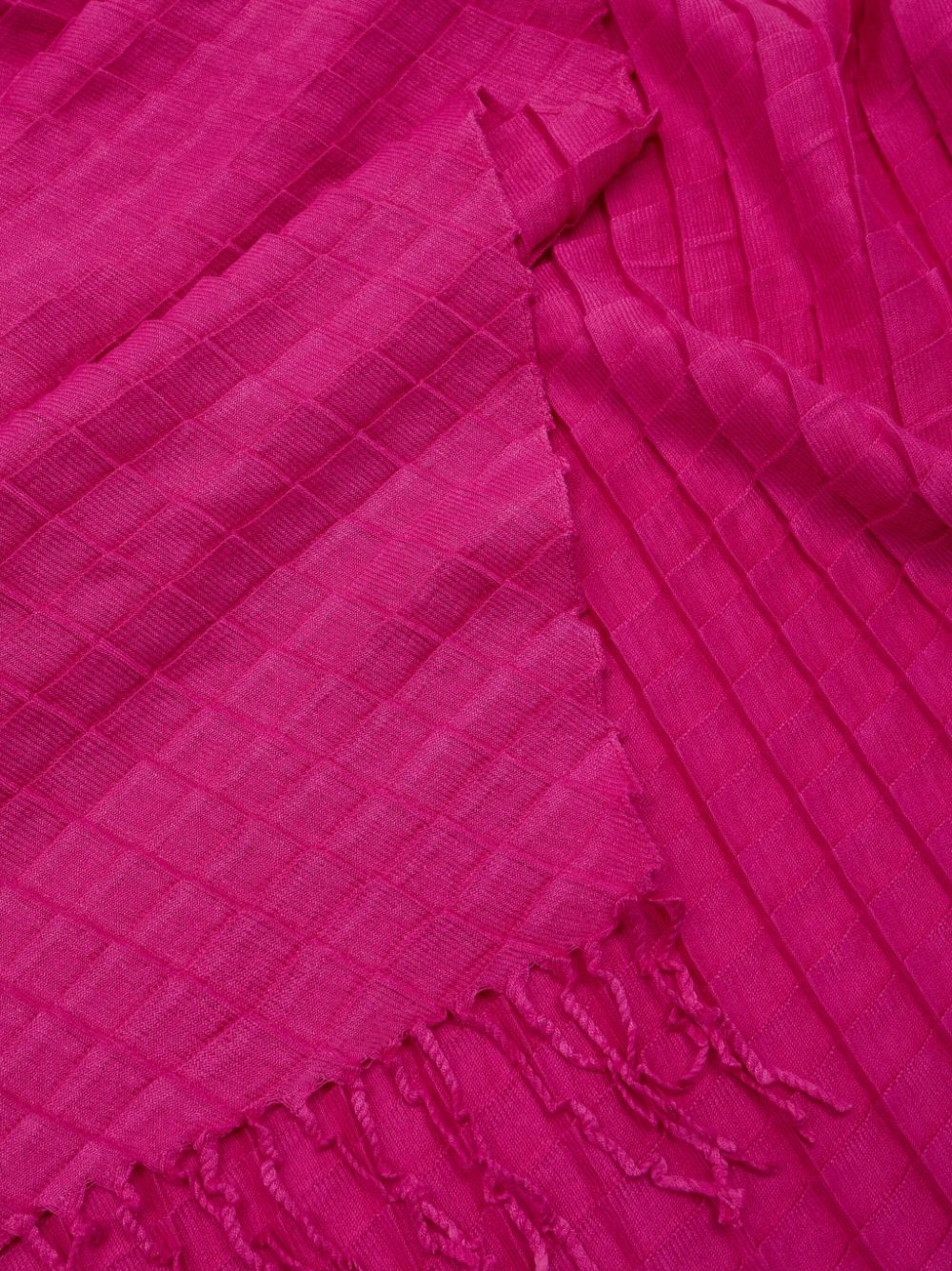Emporio Armani textured fringed scarf - Roze