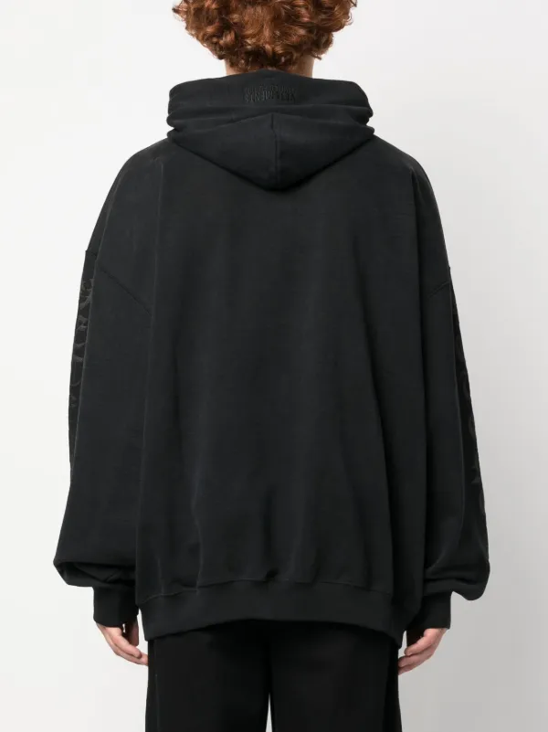 VETEMENTS グラフィック パーカー | ブラック | FARFETCH JP