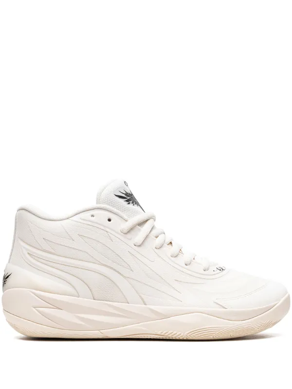 white puma basketball shoes