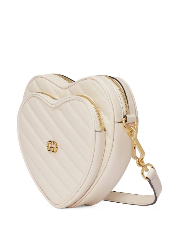 Interlocking G mini heart shoulder bag