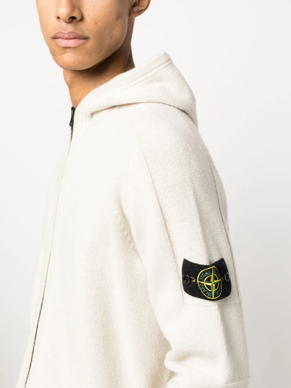 【大阪激安】STONE ISLAND ストーンアイランド　　　　　　　　　　ニットパーカー トップス