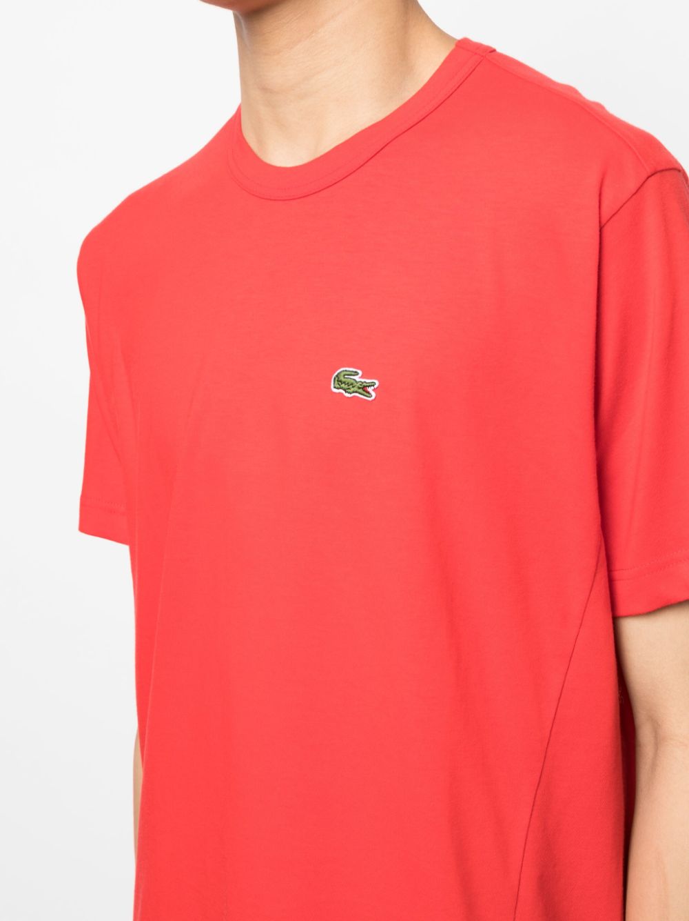 Shop Comme Des Garçons Shirt Logo-patch Cotton T-shirt In Rot