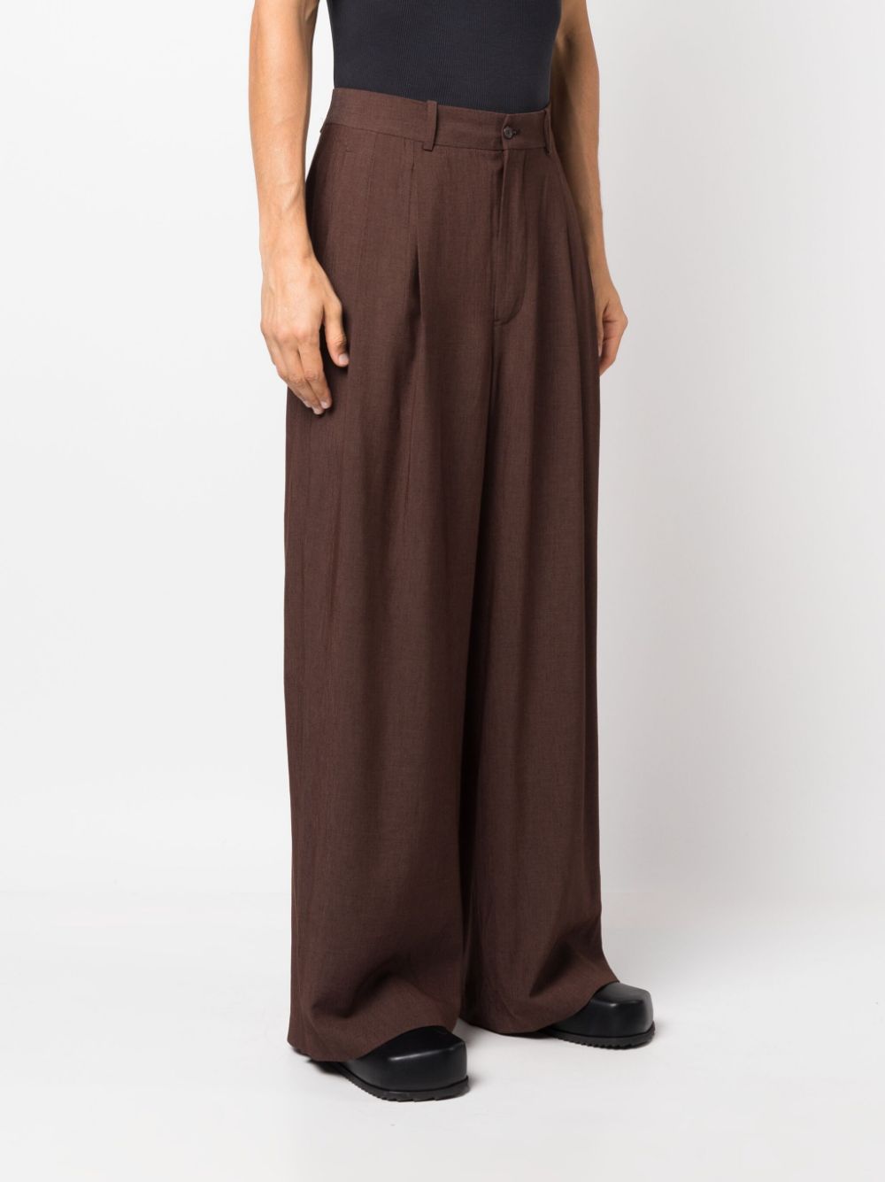 elongated tailored piqué trousers