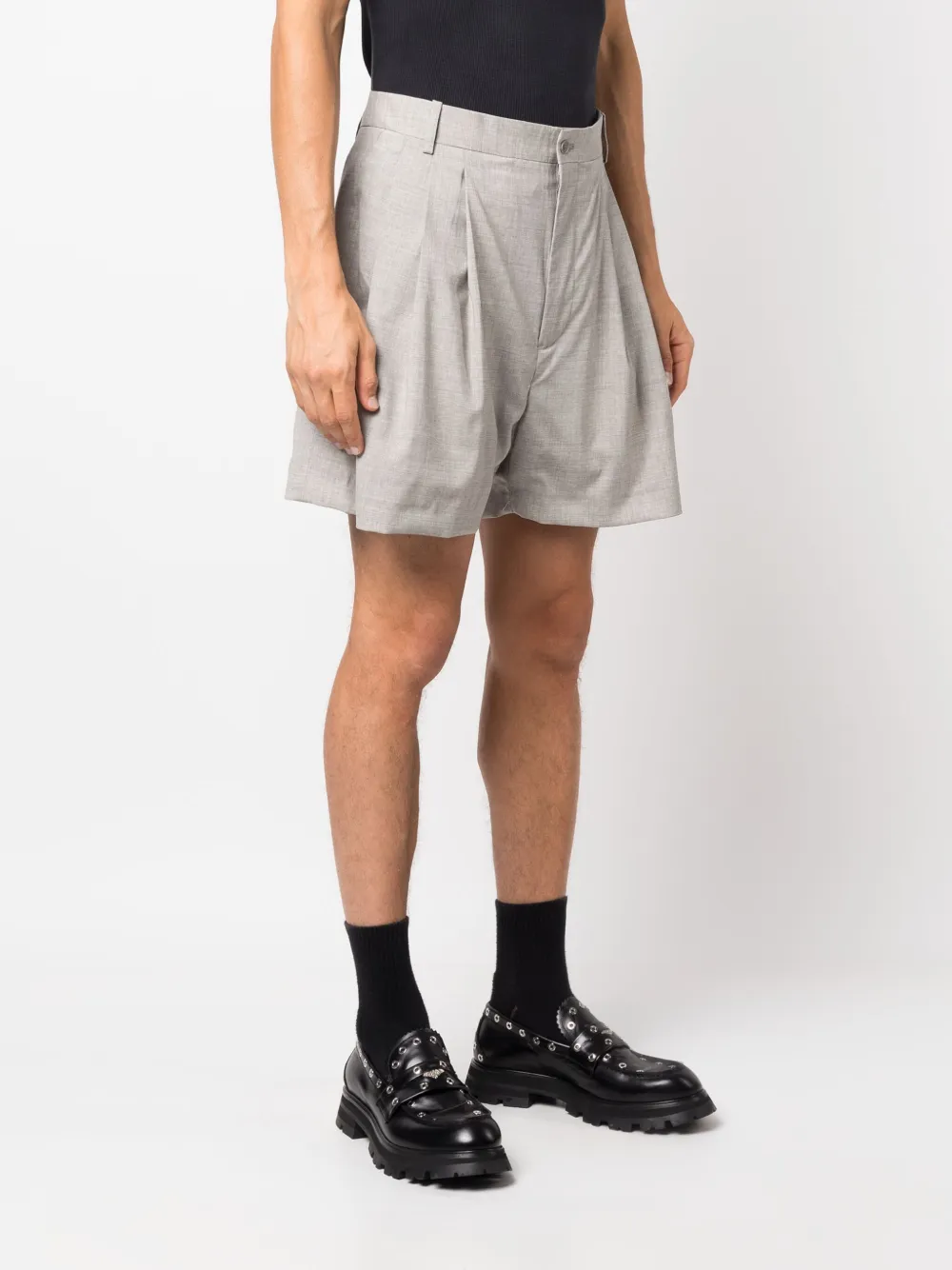 pleated virgin wool shorts