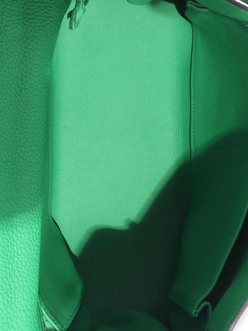 Pre-owned Hermes  Kelly 32 Handbag In Green