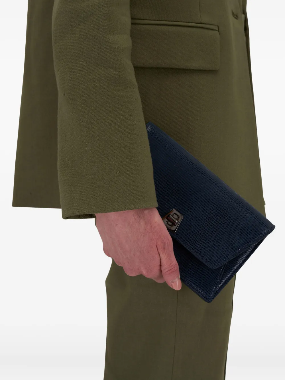 Akris Anouk chain-strap lizard-effect clutch bag - Blauw