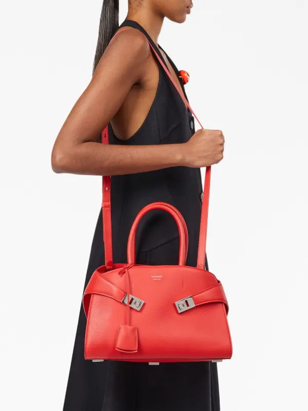 Ferragamo Hug Leather Tote Bag | Red | FARFETCH