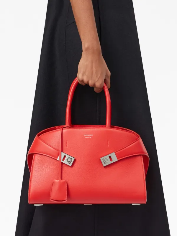 Ferragamo Hug Leather Tote Bag | Red | FARFETCH