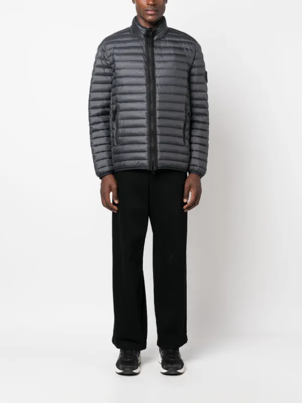 Stone Island コンパスパッチ パデッドジャケット | グレー | FARFETCH JP