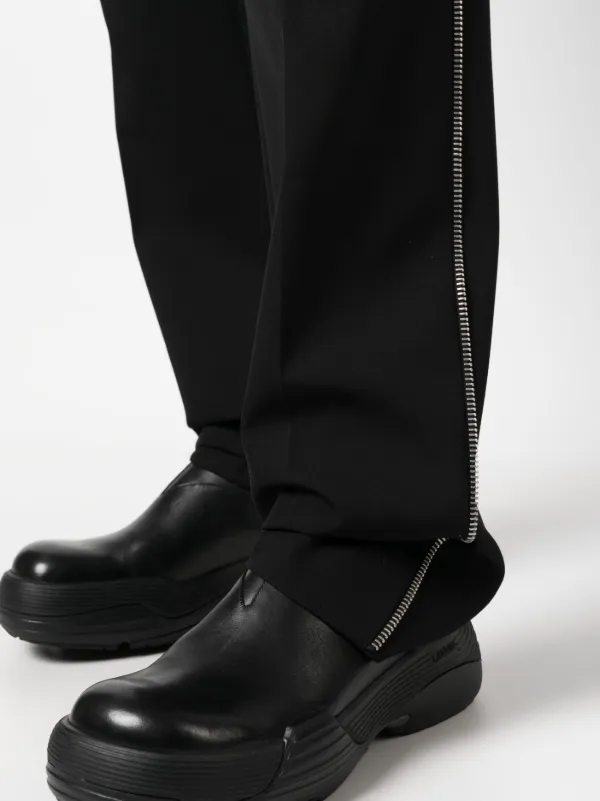 Off-White ストレートパンツ | ブラック | FARFETCH JP