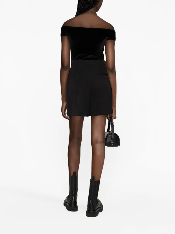 【送料&関税込】Alexander McQueen Wool Shorts With Front Zip Alexander McQueen zip-embellished Wool Shorts | Black