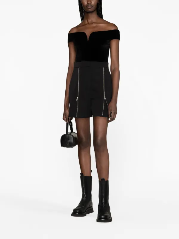 【送料&関税込】Alexander McQueen Wool Shorts With Front Zip Alexander McQueen logo-print Cotton Shorts | Black | FARFETCH