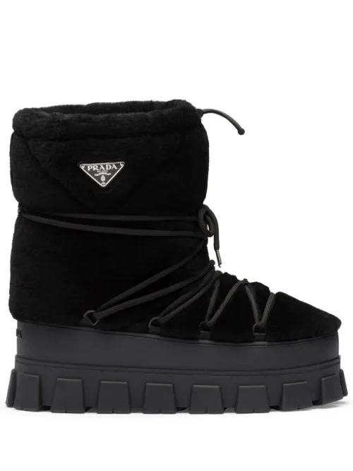 Bottines après-ski texturées - Prada - Modalova