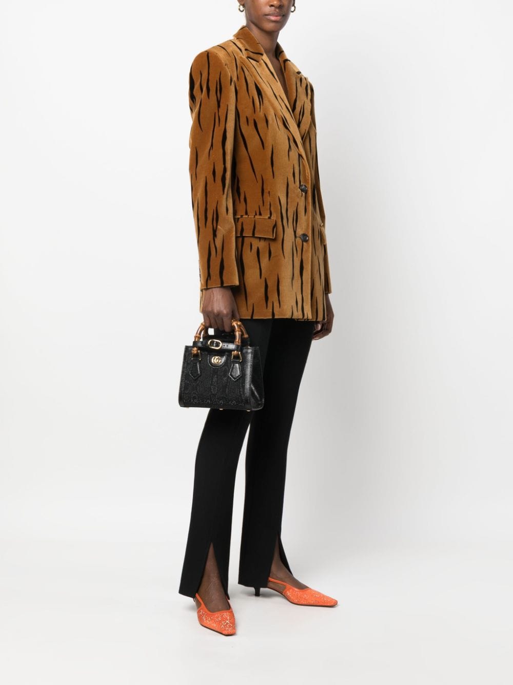 Shop Gucci Mini Diana Leather Tote Bag In Schwarz