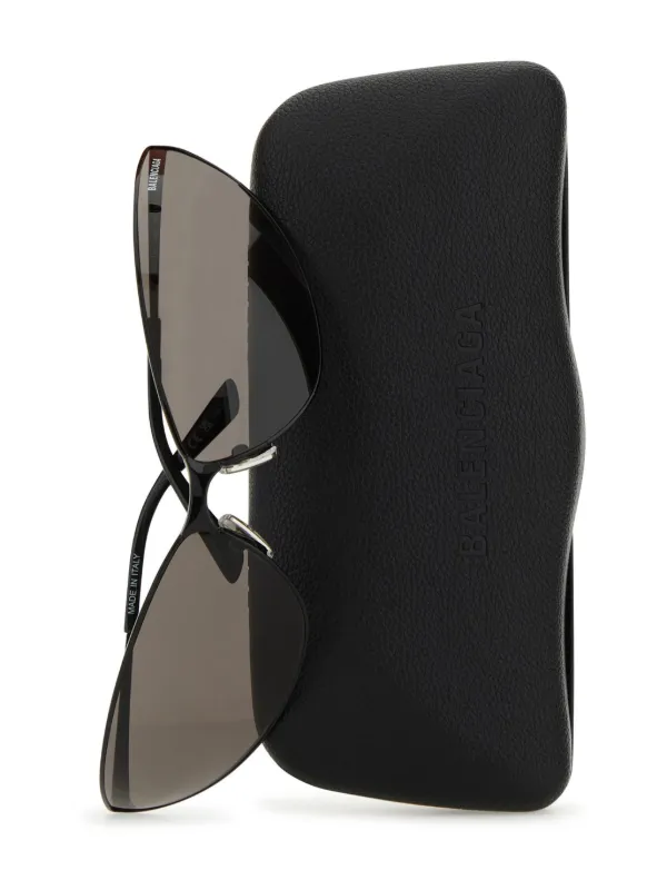 BALENCIAGA ブラック キャットアイ サングラス Balenciaga Eyewear Razor キャットアイ サングラス | ブラック