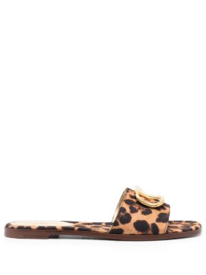 Leopard on sale gucci slides