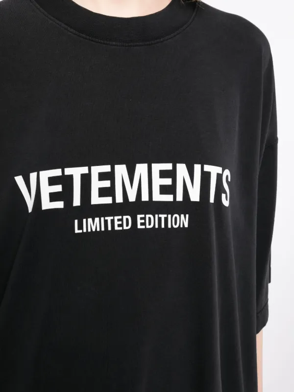 VETEMENTS Limited Edition logo-print Cotton T-shirt - Farfetch