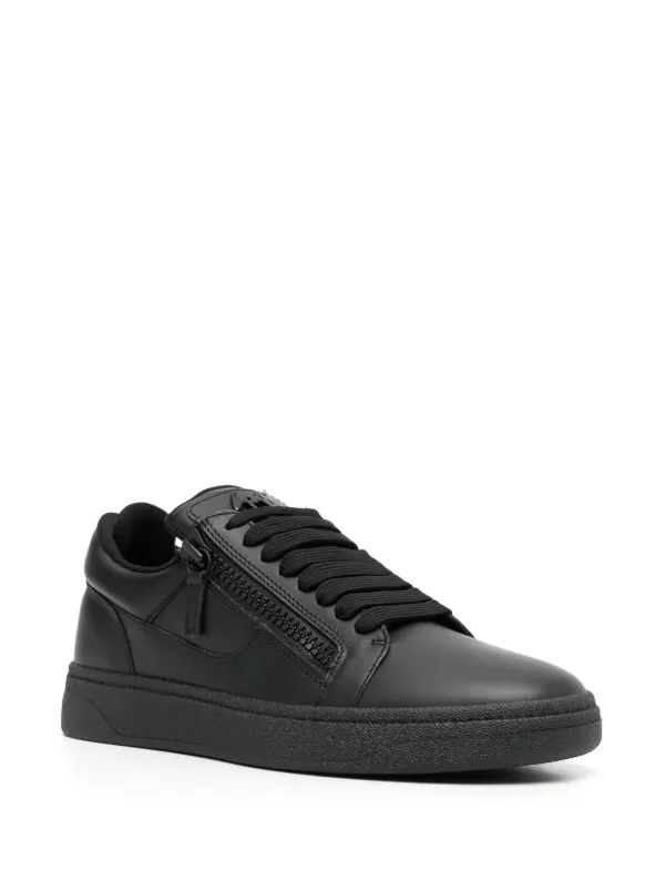 Giuseppe Zanotti サイドジップ スニーカー | ブラック | FARFETCH JP