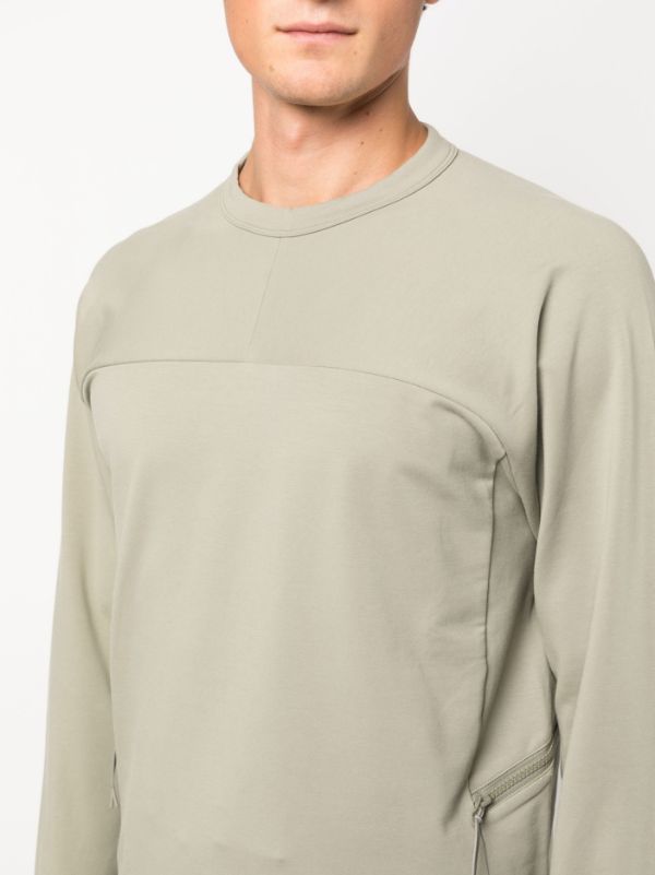 Cp company rubberised deals logo sweatshirt